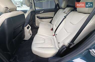 Внедорожник / Кроссовер Ford Edge 2016 в 