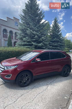 Внедорожник / Кроссовер Ford Edge 2016 в 