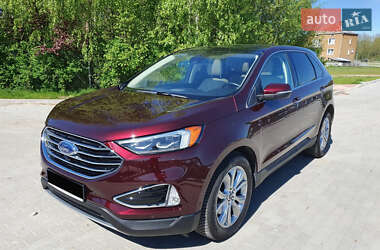 Внедорожник / Кроссовер Ford Edge 2018 в 
