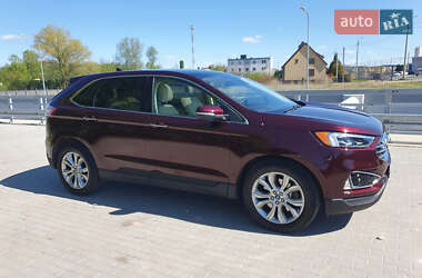 Внедорожник / Кроссовер Ford Edge 2018 в 