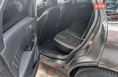 Внедорожник / Кроссовер Ford Edge 2018 в 