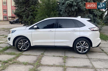 Внедорожник / Кроссовер Ford Edge 2017 в 