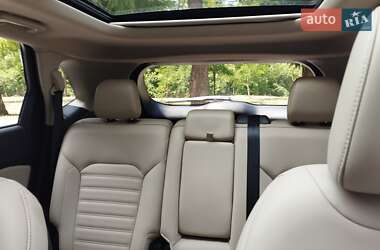 Внедорожник / Кроссовер Ford Edge 2020 в 