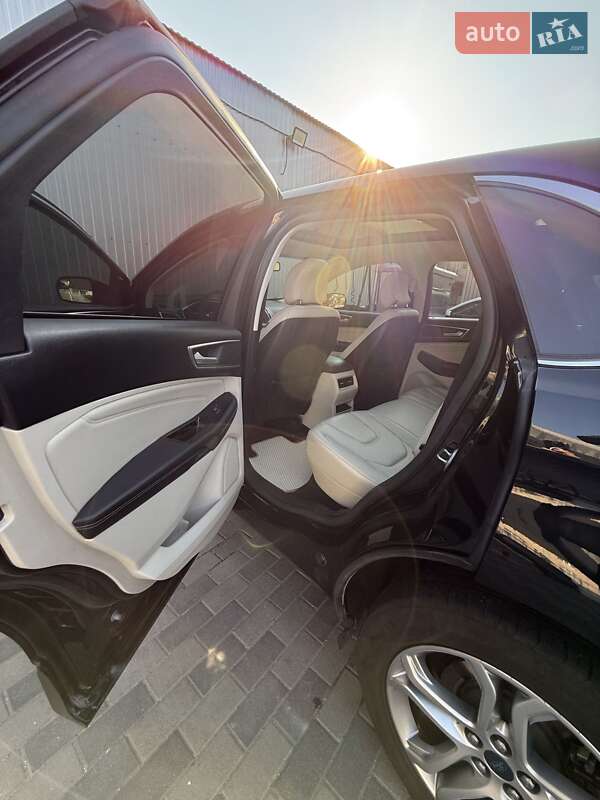 Внедорожник / Кроссовер Ford Edge 2015 в Запорожье