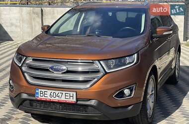 Позашляховик / Кросовер Ford Edge 2016 в 