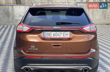 Позашляховик / Кросовер Ford Edge 2016 в 
