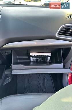 Внедорожник / Кроссовер Ford Edge 2017 в 