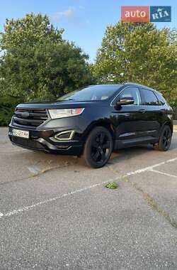 Внедорожник / Кроссовер Ford Edge 2015 в 