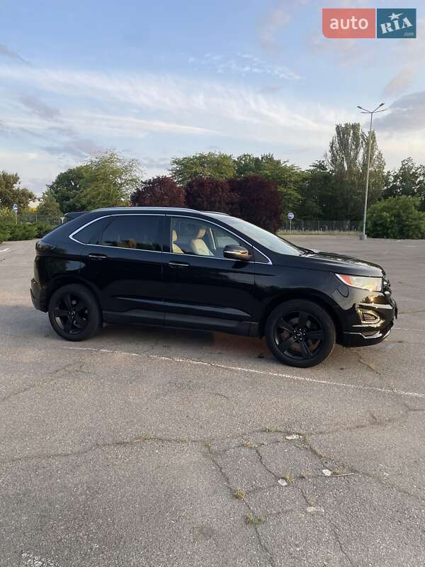 Позашляховик / Кросовер Ford Edge 2015 в Миколаєві