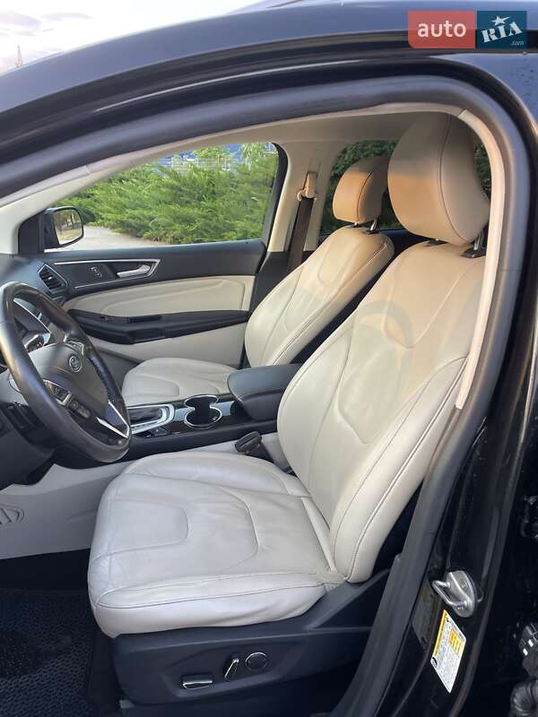 Позашляховик / Кросовер Ford Edge 2015 в Миколаєві