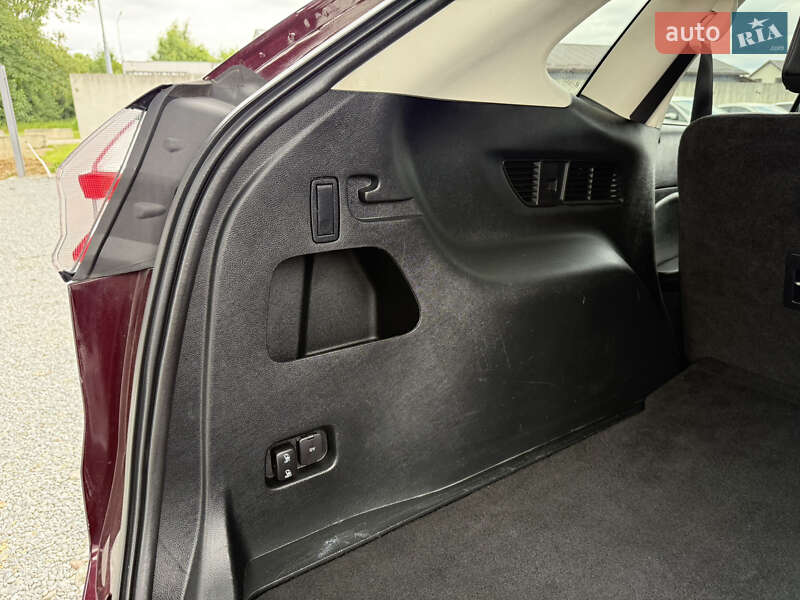 Внедорожник / Кроссовер Ford Edge 2020 в Стрые