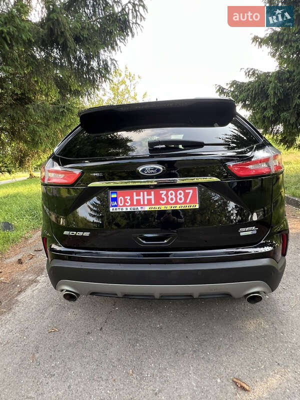Внедорожник / Кроссовер Ford Edge 2019 в Дубно