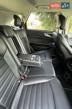 Внедорожник / Кроссовер Ford Edge 2019 в 