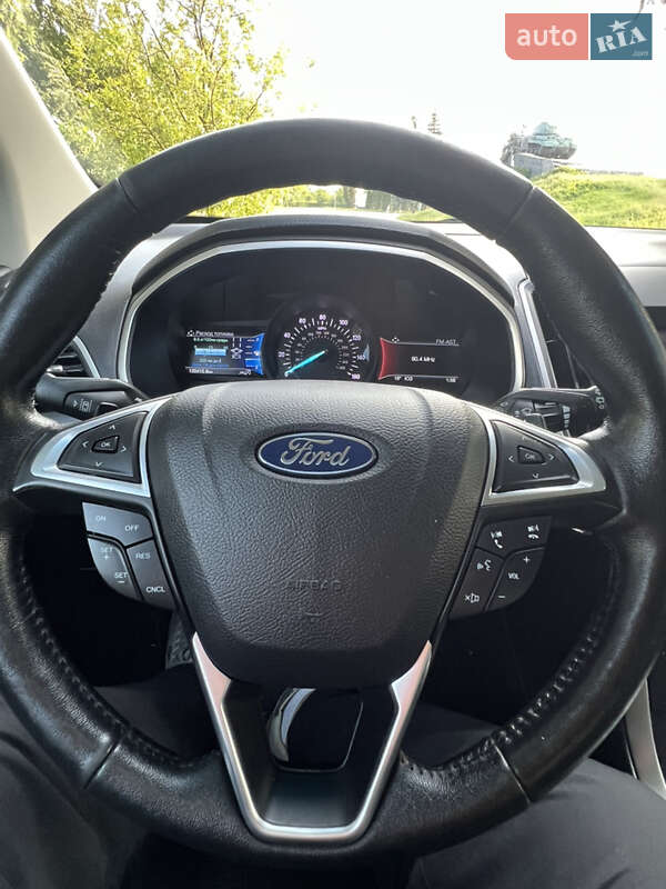 Внедорожник / Кроссовер Ford Edge 2019 в Дубно