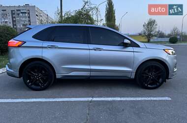 Внедорожник / Кроссовер Ford Edge 2022 в 