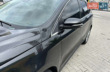 Внедорожник / Кроссовер Ford Edge 2015 в 