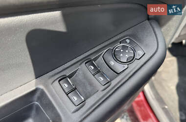 Внедорожник / Кроссовер Ford Edge 2022 в 