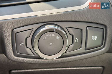 Внедорожник / Кроссовер Ford Edge 2022 в 