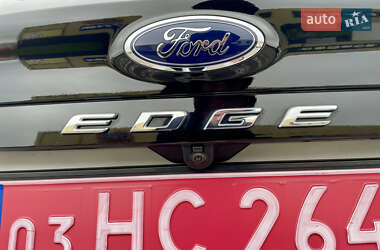Внедорожник / Кроссовер Ford Edge 2022 в 
