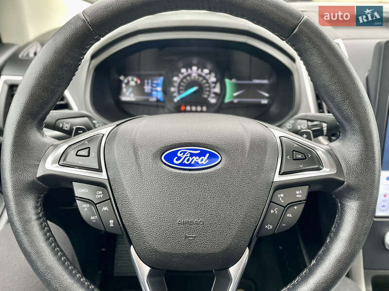 Внедорожник / Кроссовер Ford Edge 2022 в Ровно