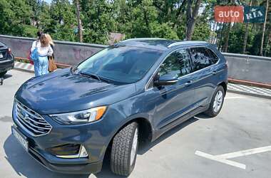 Внедорожник / Кроссовер Ford Edge 2018 в 