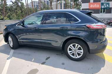Внедорожник / Кроссовер Ford Edge 2018 в 