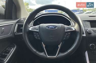 Внедорожник / Кроссовер Ford Edge 2017 в 