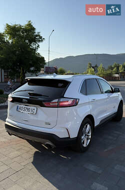 Внедорожник / Кроссовер Ford Edge 2019 в 