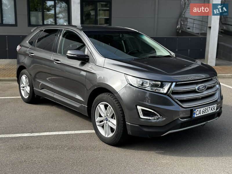 Внедорожник / Кроссовер Ford Edge 2018 в 