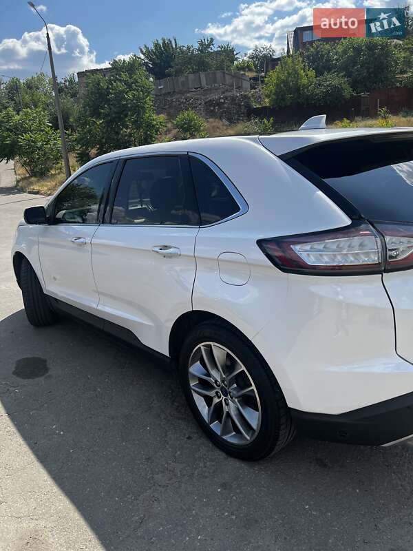 Внедорожник / Кроссовер Ford Edge 2015 в Николаеве