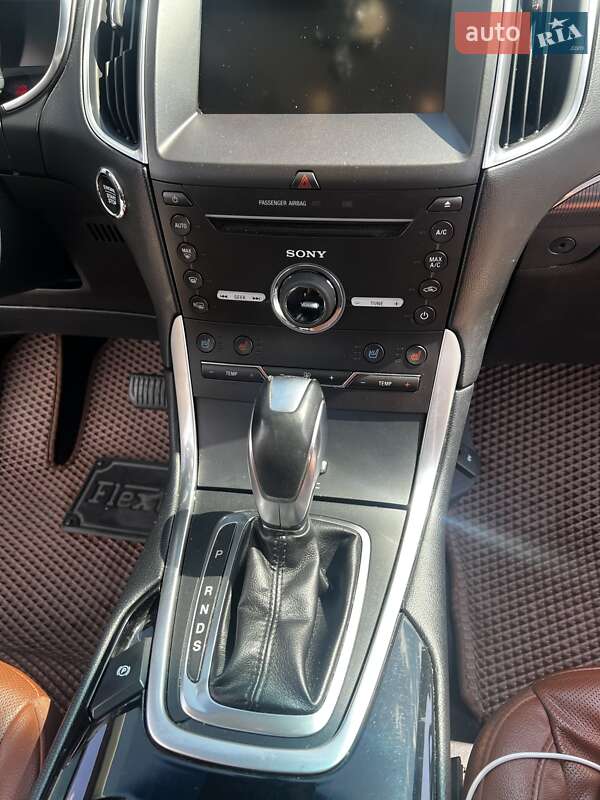 Внедорожник / Кроссовер Ford Edge 2015 в Николаеве