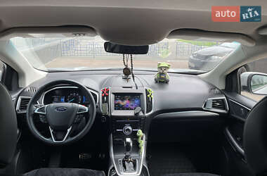 Внедорожник / Кроссовер Ford Edge 2016 в 