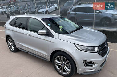 Внедорожник / Кроссовер Ford Edge 2016 в 
