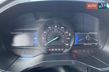 Внедорожник / Кроссовер Ford Edge 2022 в 