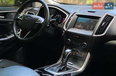 Внедорожник / Кроссовер Ford Edge 2015 в 