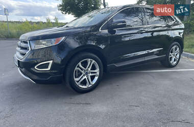 Внедорожник / Кроссовер Ford Edge 2018 в 