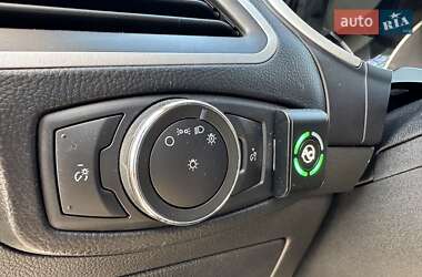Внедорожник / Кроссовер Ford Edge 2017 в 