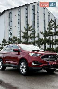 Внедорожник / Кроссовер Ford Edge 2023 в 