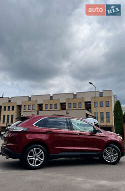 Внедорожник / Кроссовер Ford Edge 2018 в 