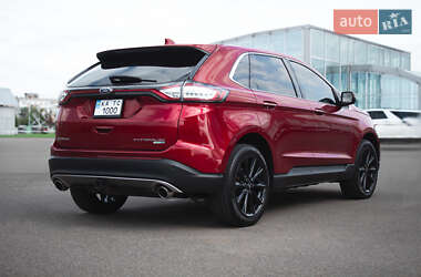 Внедорожник / Кроссовер Ford Edge 2016 в 