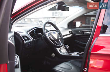 Внедорожник / Кроссовер Ford Edge 2016 в 