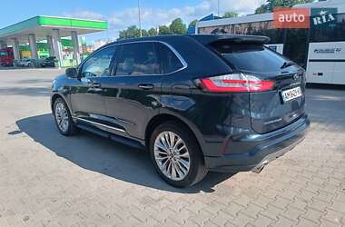 Внедорожник / Кроссовер Ford Edge 2022 в 