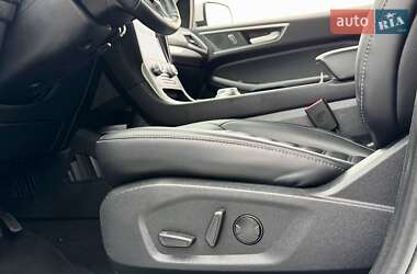 Внедорожник / Кроссовер Ford Edge 2023 в 