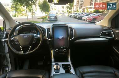 Внедорожник / Кроссовер Ford Edge 2022 в 