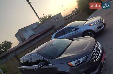 Внедорожник / Кроссовер Ford Edge 2019 в 