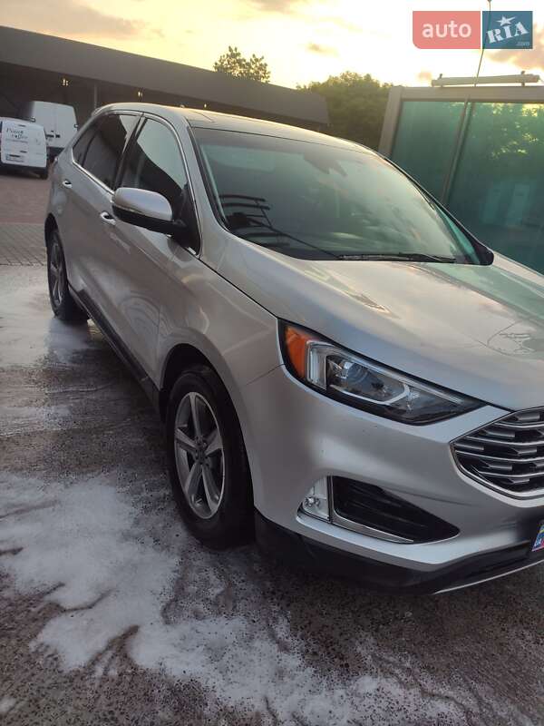 Внедорожник / Кроссовер Ford Edge 2019 в Сарнах