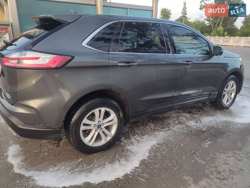 Внедорожник / Кроссовер Ford Edge 2019 в Сарнах
