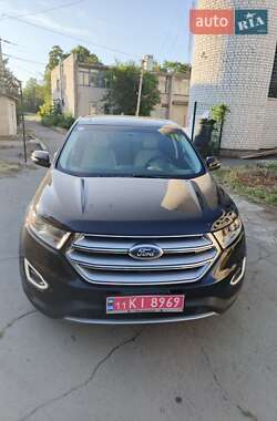Внедорожник / Кроссовер Ford Edge 2018 в 