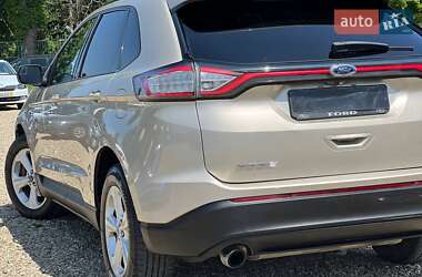 Внедорожник / Кроссовер Ford Edge 2017 в 
