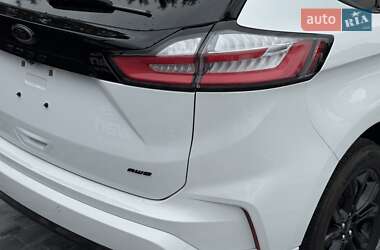Внедорожник / Кроссовер Ford Edge 2022 в 